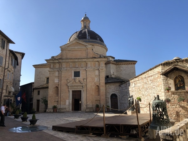 Assisi_ChiesaNuova_Kirche2