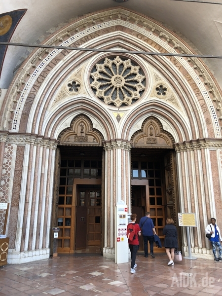 Assisi_SanFrancesco_Kirche9