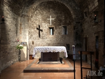 Assisi_SanStefano_Kirche2