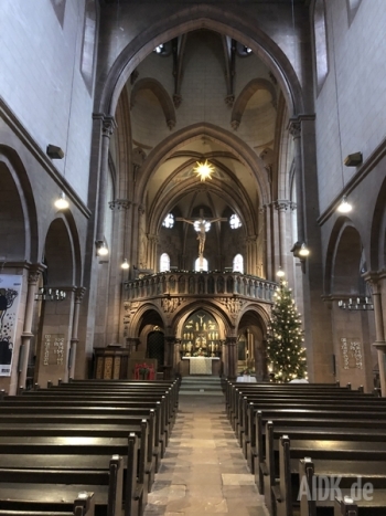 Gelnhausen_Marienkirche_Kirche3