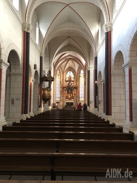 Goslar_Marktkirche_Kirche4