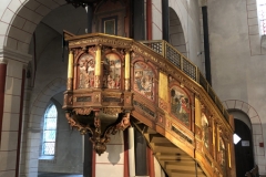 Goslar_Marktkirche_Ambo2