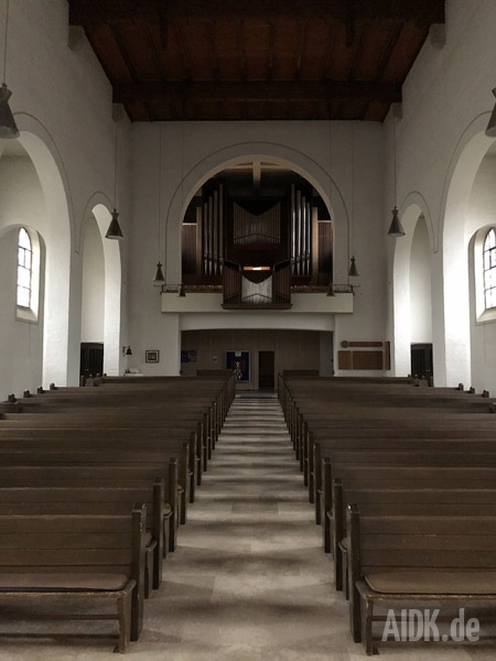 Stuttgart_Christuskirche_Kirche4