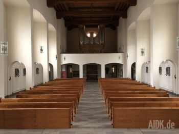 Stuttgart_StFranziskus_Kirche2